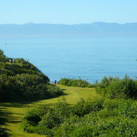 Points West Oceanfront Resort Sooke Exteriér fotografie